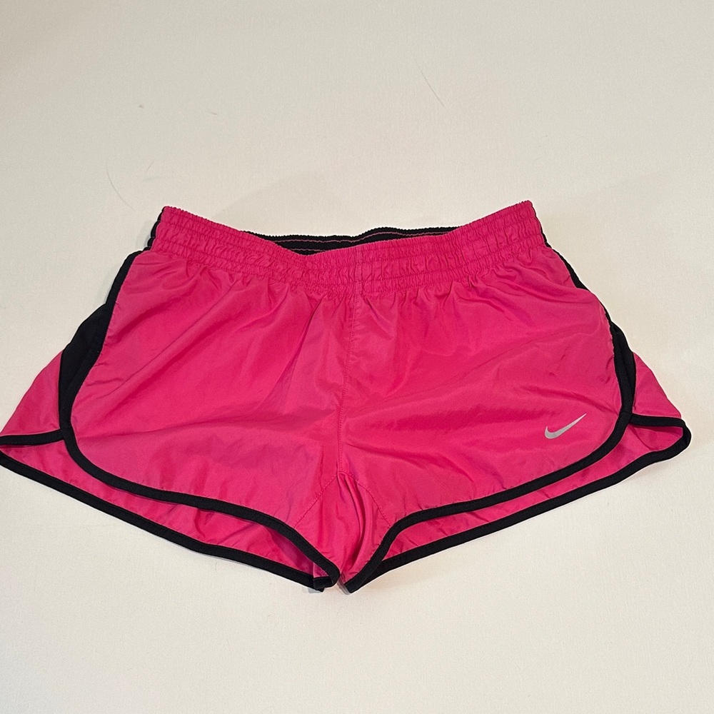 NIKE DRI FIT WOMENS RUNNING SHORTS